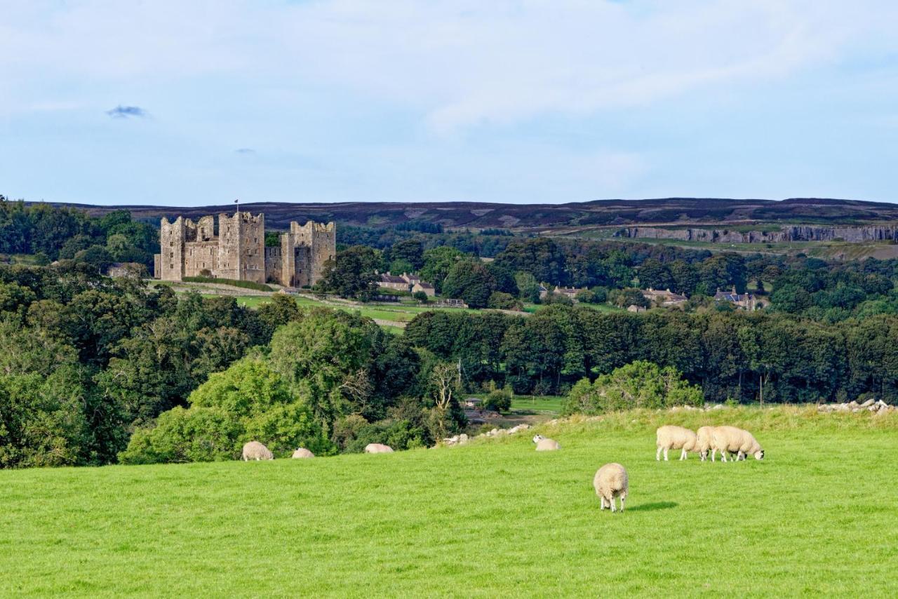 Aysgarth Falls Hotel & Restaurant Esterno foto
