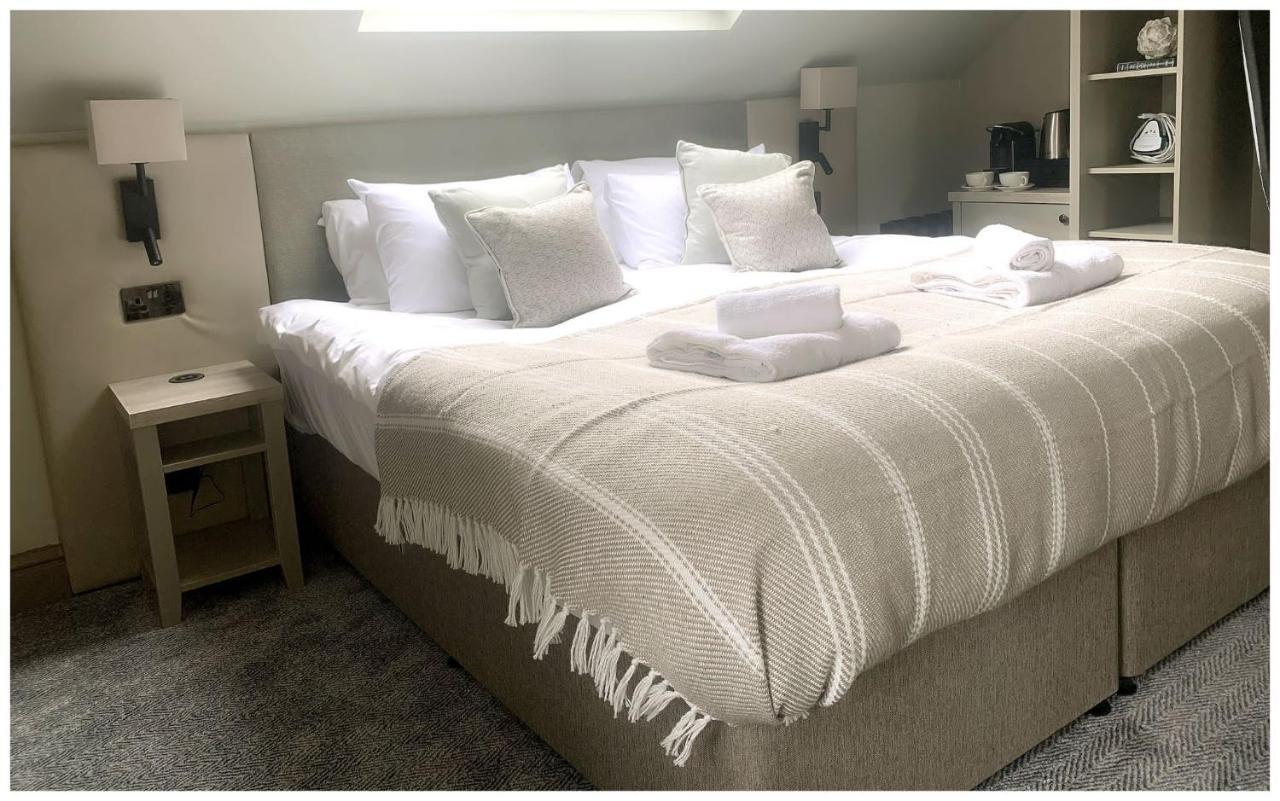 Aysgarth Falls Hotel & Restaurant Esterno foto